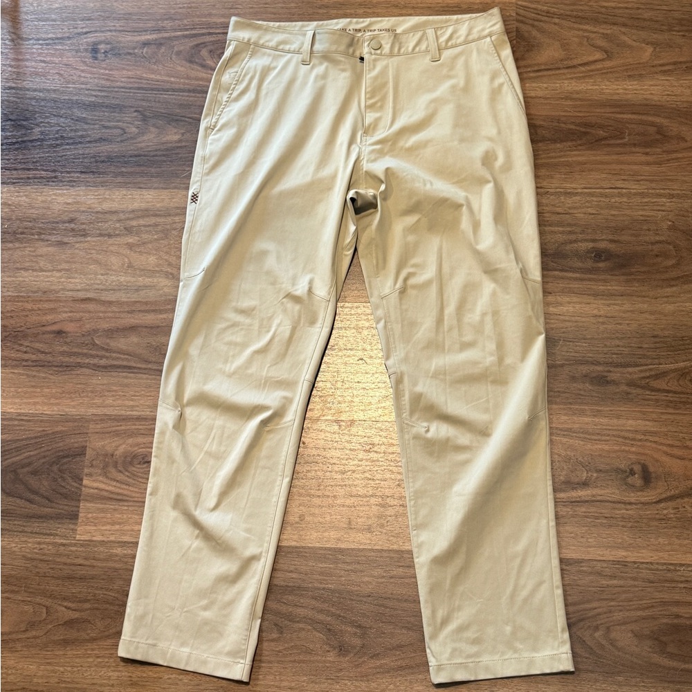 RHONE Tan pants